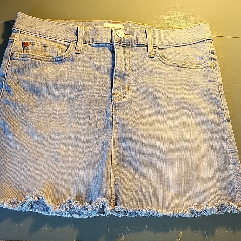 Hudson Wash Cut Off Frayed Mini Skirt. Size 29. Very Good Used‎ Condition.